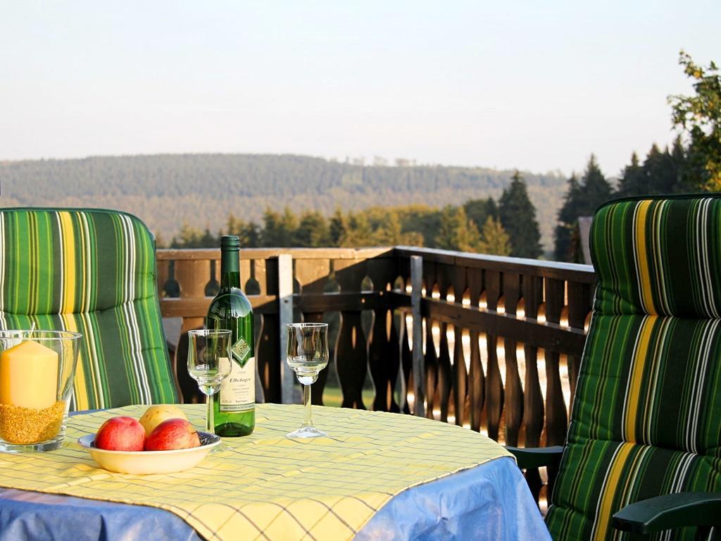 Apartment In Langewiese Sauerland With Garden 温特贝格 外观 照片